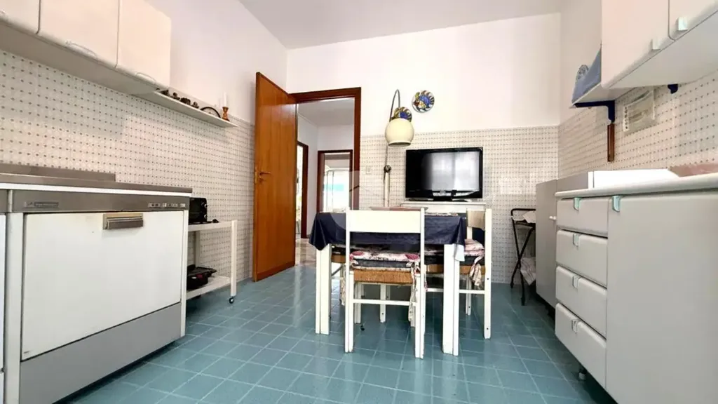 Köök - Apartment with Panoramic View in Palermo