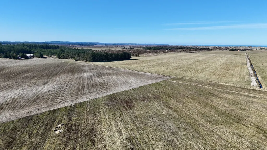 Õhuvaade - Vacation Plot with Nature Views in Rødhus