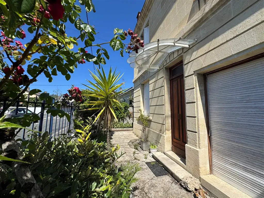 Extérieur - Maison en Pierre avec Jardin à Bordeaux Caudéran