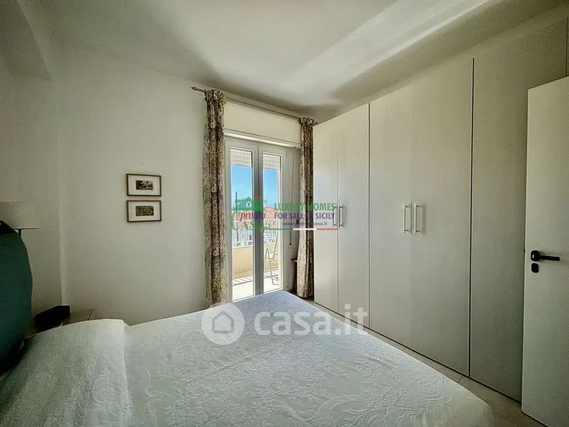 Chambres - Rented Trilocale with Sea View in Ragusa