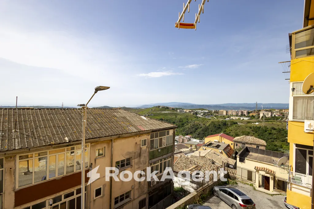 Rõdu - Apartment with Balcony near Catanzaro Centre