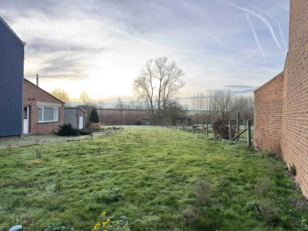Giardino - Bouwgrond with Open Space in Lennik