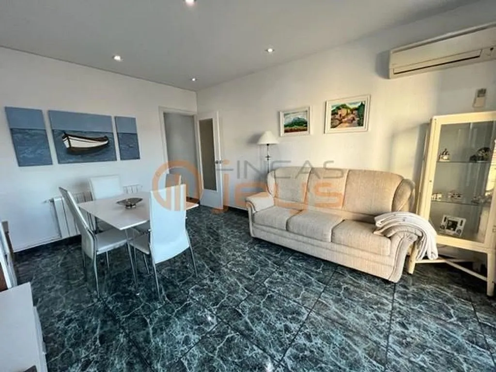 Soggiorno - Penthouse with Sea View in Coma-Ruga