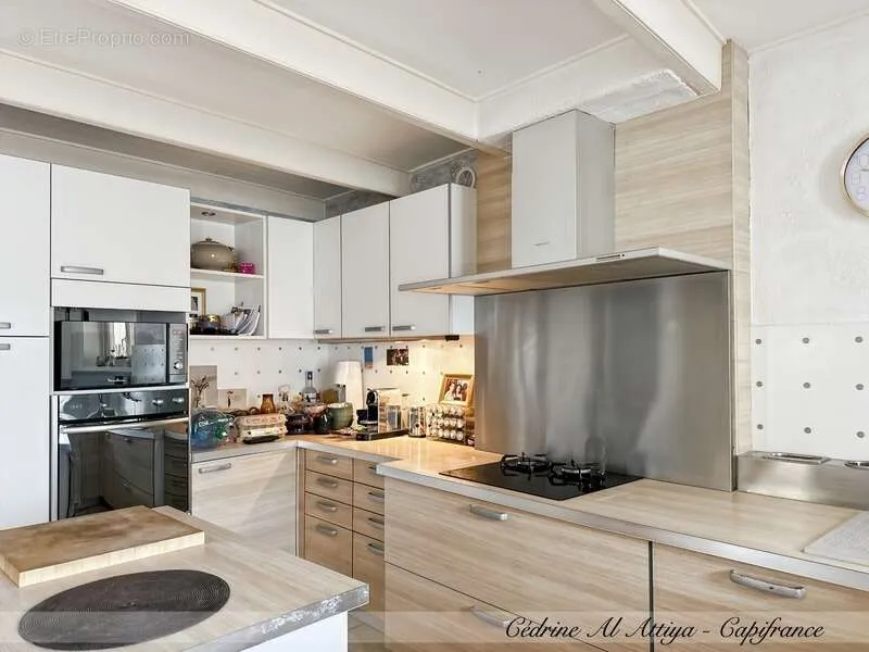 Cuisine - Propriété de Caractère avec Piscine à Saint-Xandre