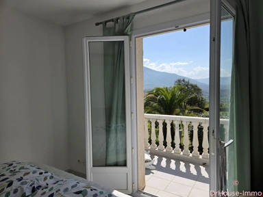 Chambres - Villa T4 avec Jardin et Garage à Afa