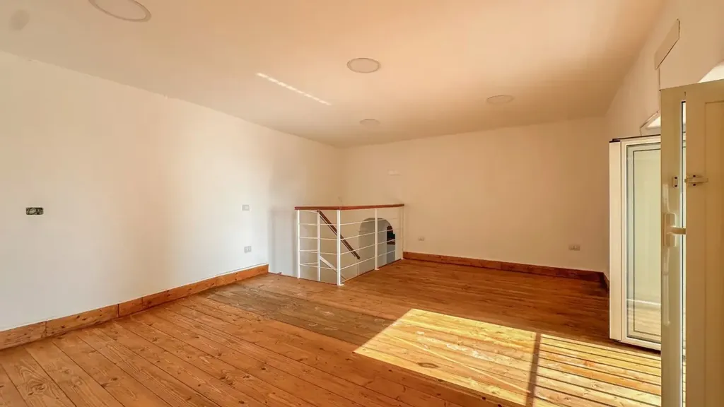 other_room