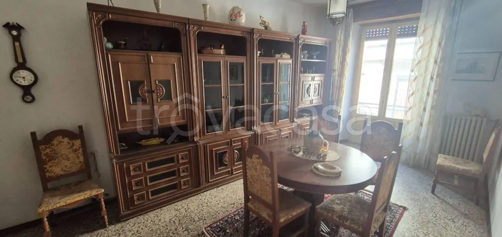 Söögituba - Spacious Apartment with Balconies in Trecate Centre