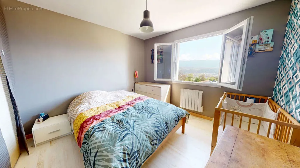 Magamistoad - Modern House with Panoramic View in Claix