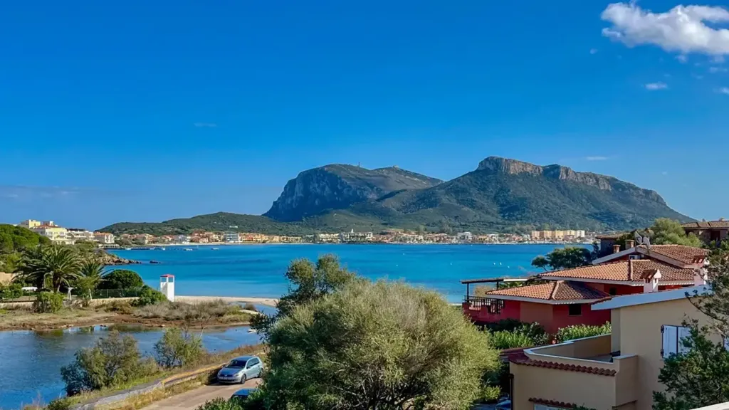 Villa with Sea View in Golfo Aranci