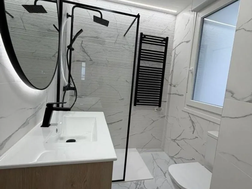 Bagni - Modernised Apartment with Balcony in Logroño