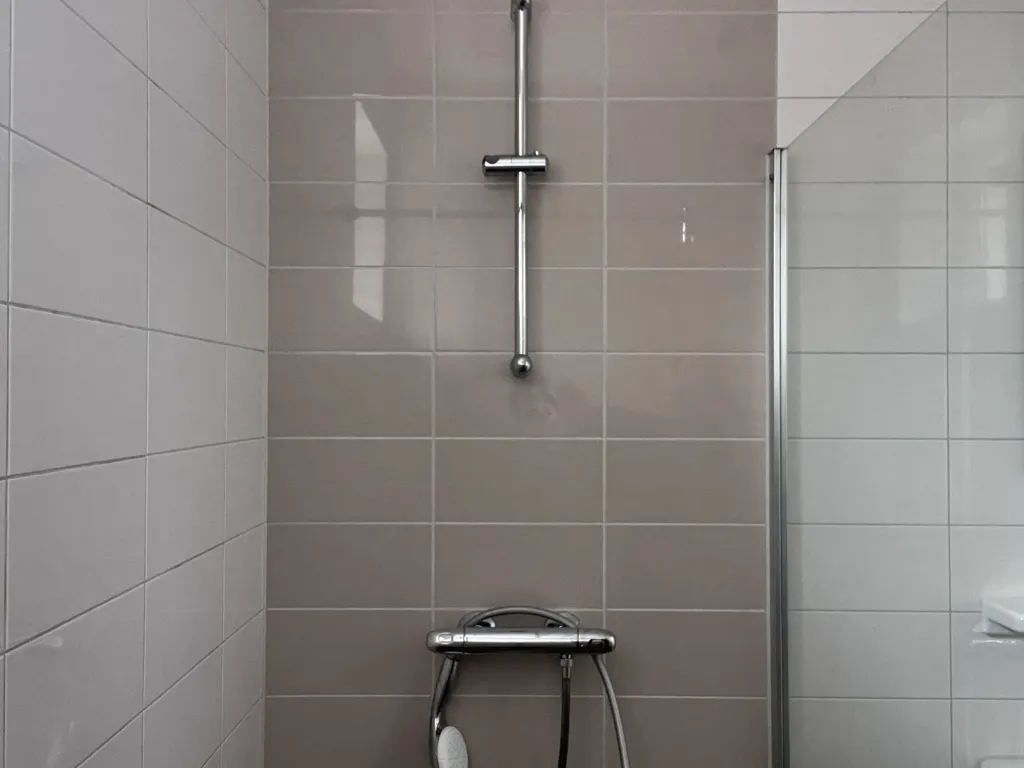Salles de bain - Studio with Ground Floor Access in Groningen