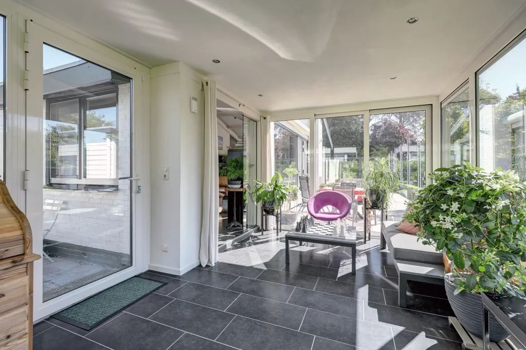 Terrass - Modernised Bungalow with Garden in Kortgene