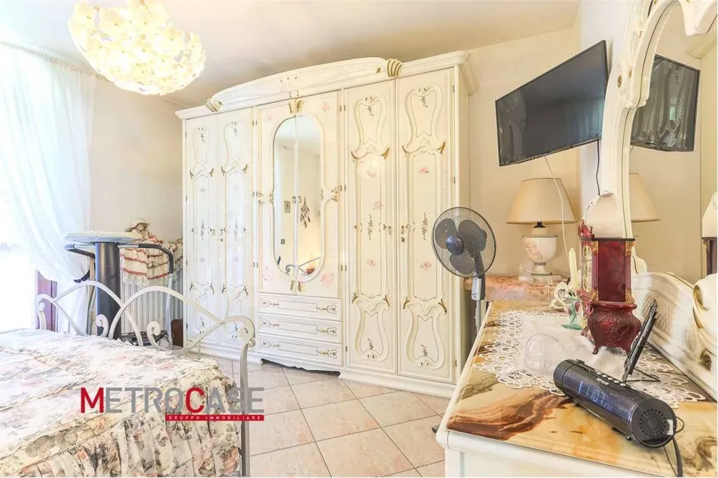 Bedrooms - Terraced Villa with Private Garden in Canale
