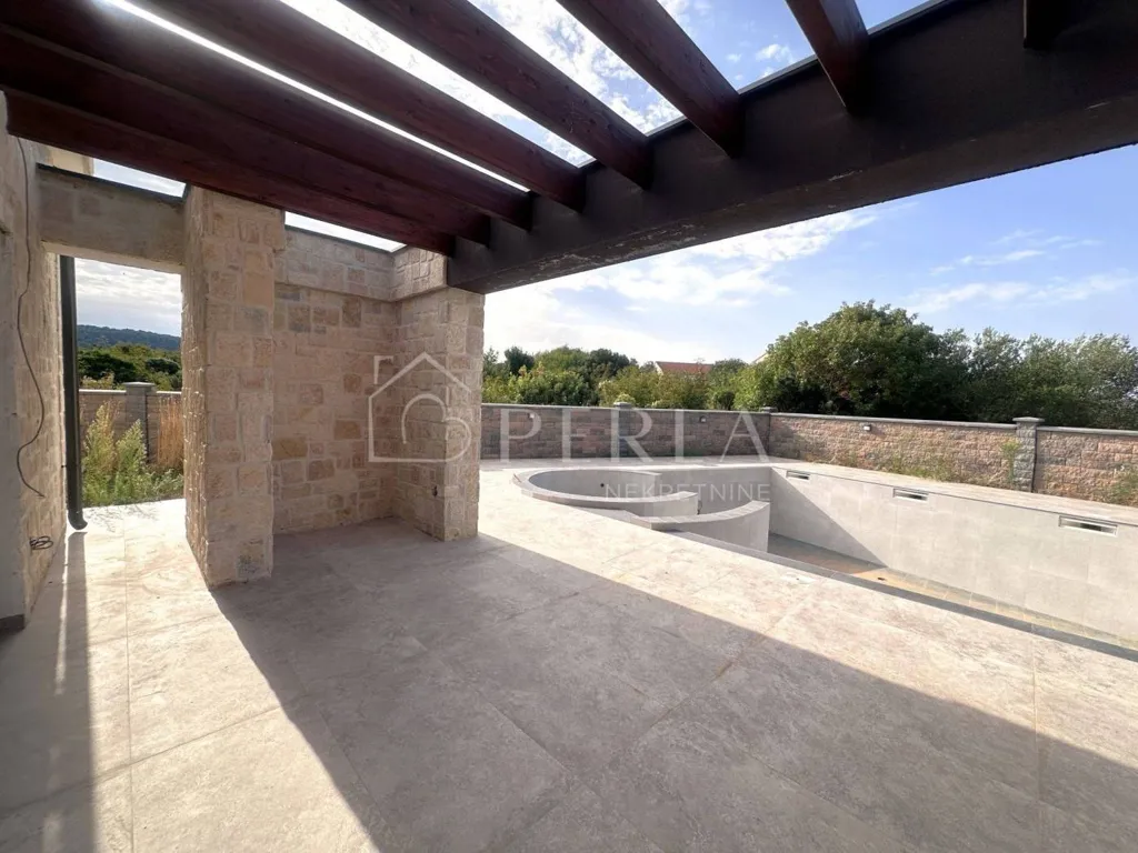 Terrasse - Modern Bungalow with Pool in Debeljak, Sukošan