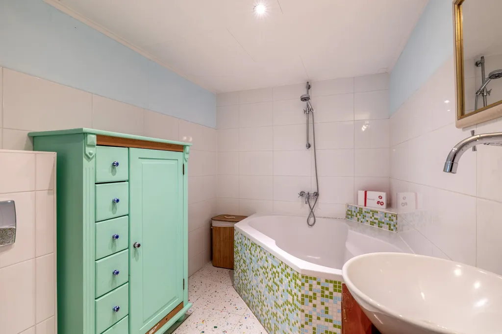 Salles de bain - Maison 4 pièces à Utrecht