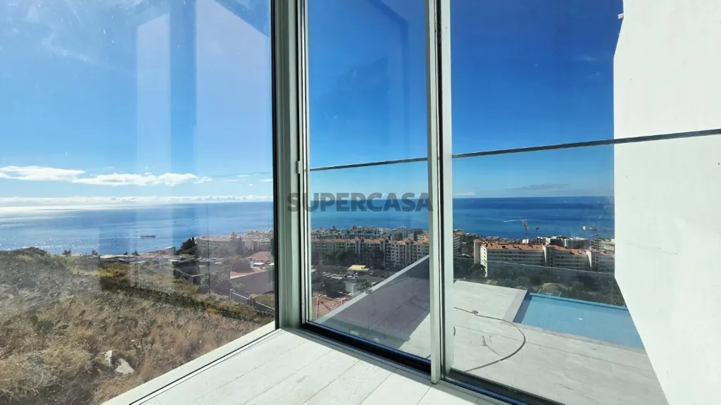 Balcon - Contemporary House with Sea View in Ajuda