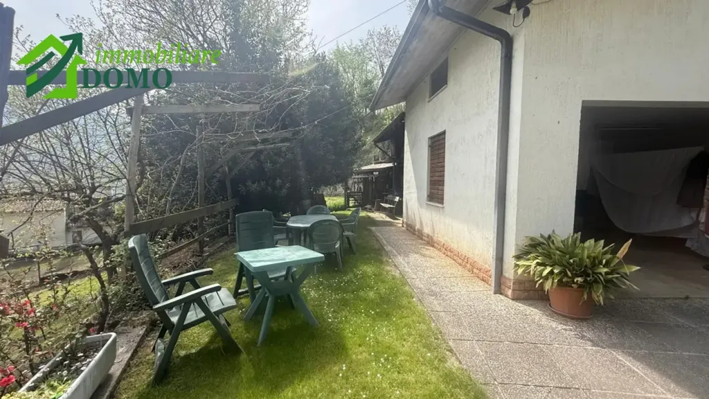 Terrasse - Terraced House with Garden in Cogollo del Cengio