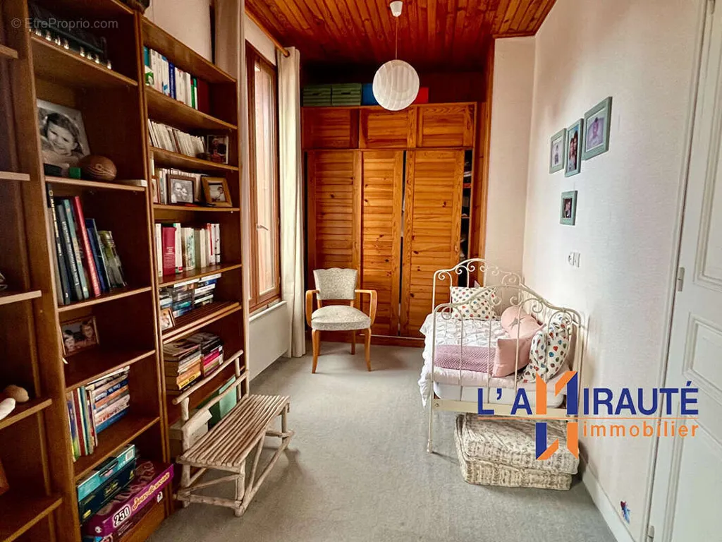 5-room house in Houilles