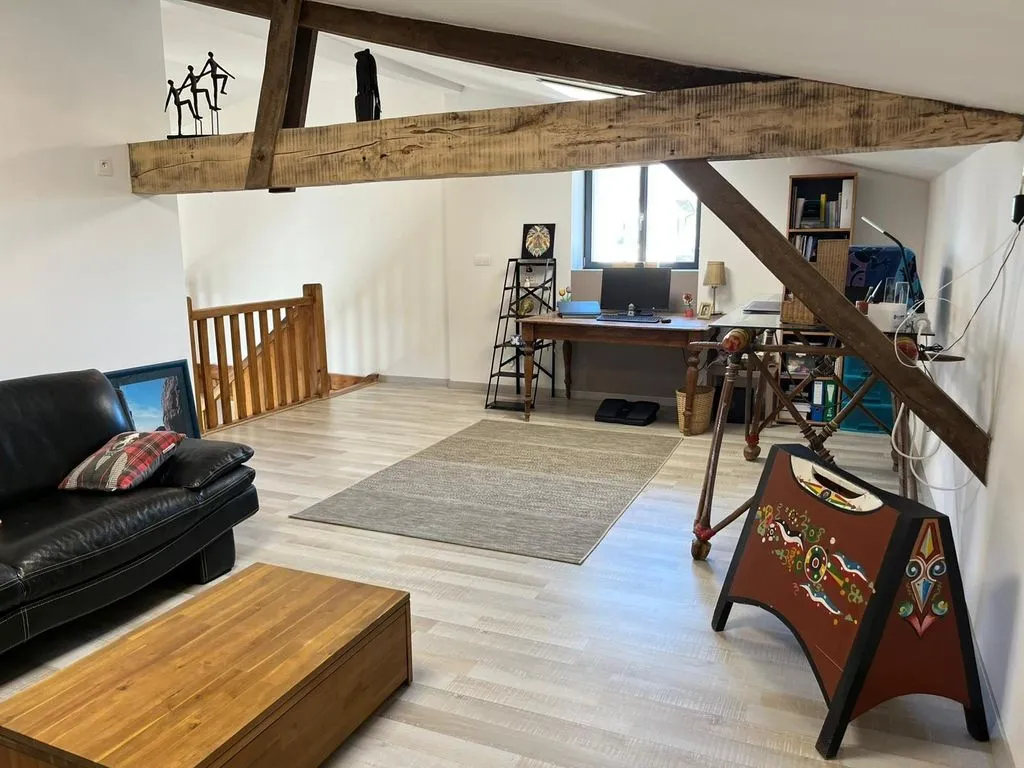 Soggiorno - Renovated Stone Farmhouse with Pool in Saint-Perdoux