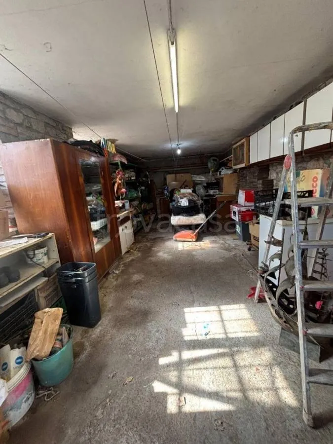 Garage - Apartment with Garage on Strada Eugubina, Perugia