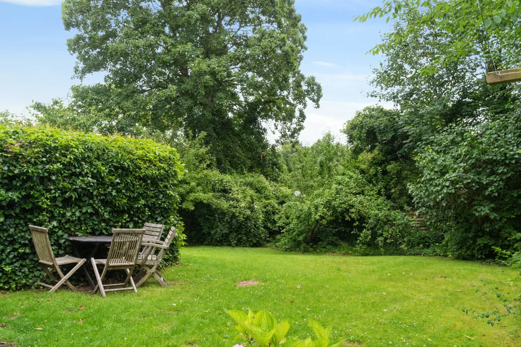 Jardin - Modernised Townhouse with Coastal Access in Rungsted