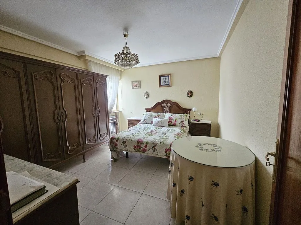 Magamistoad - Apartment with Elevator in Garrido Sur, Salamanca