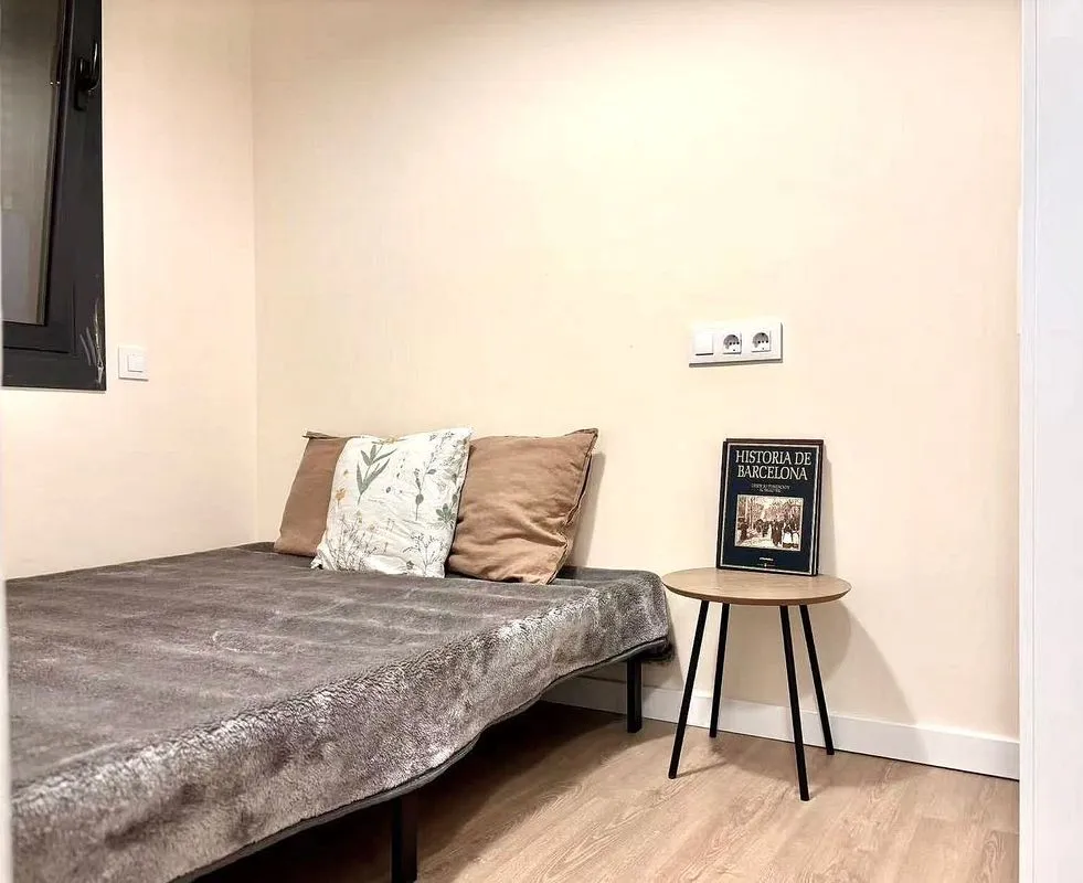 Magamistoad - Ample Apartment with Balcony in Eixample