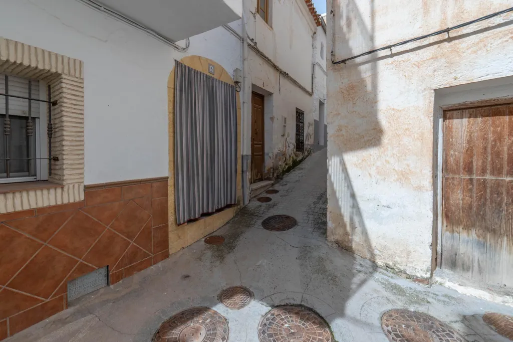 Extérieur - Two-Storey House with Terrace in Albuñuelas