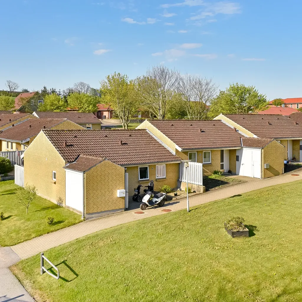 Õhuvaade - Two-Bedroom Terraced House in Kongerslev