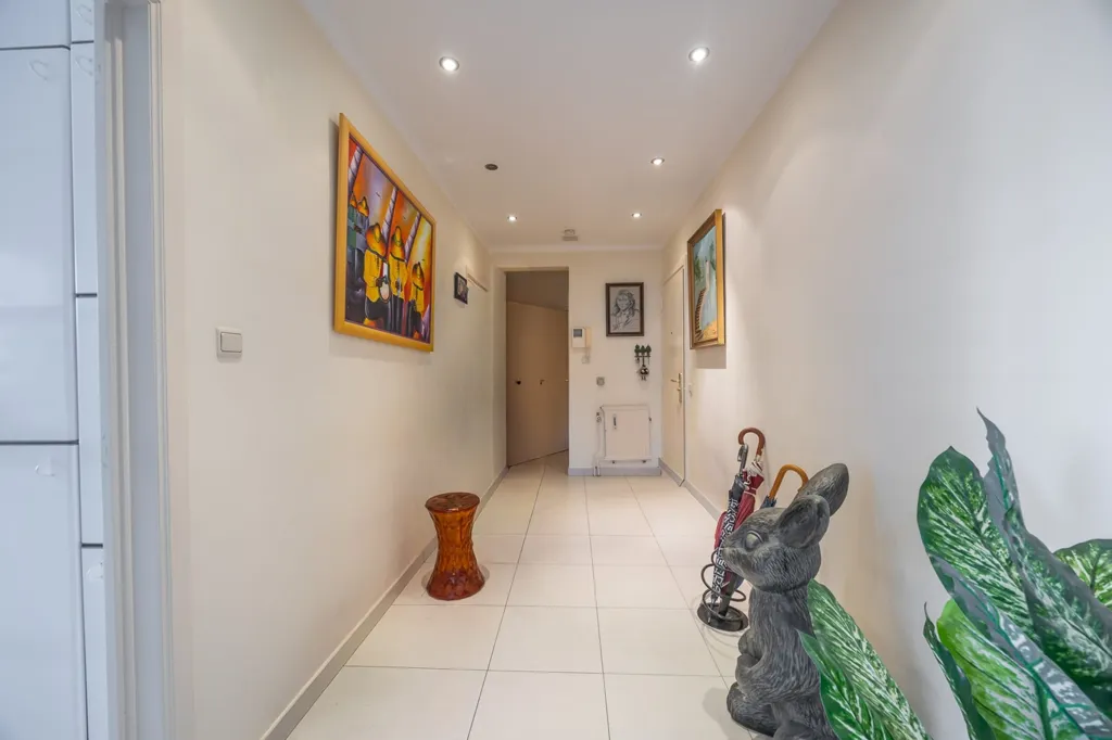 Entrée - Appartement d'Angle avec Terrasse au Centre d'Ostende