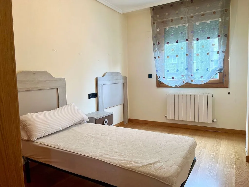 Chambres - City Centre Apartment with Terrace in Ensanche