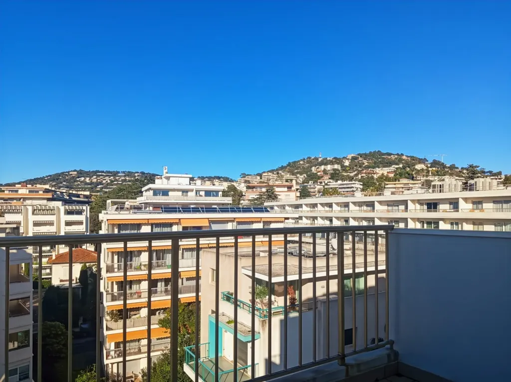 Cannes Apartment with Mountain View