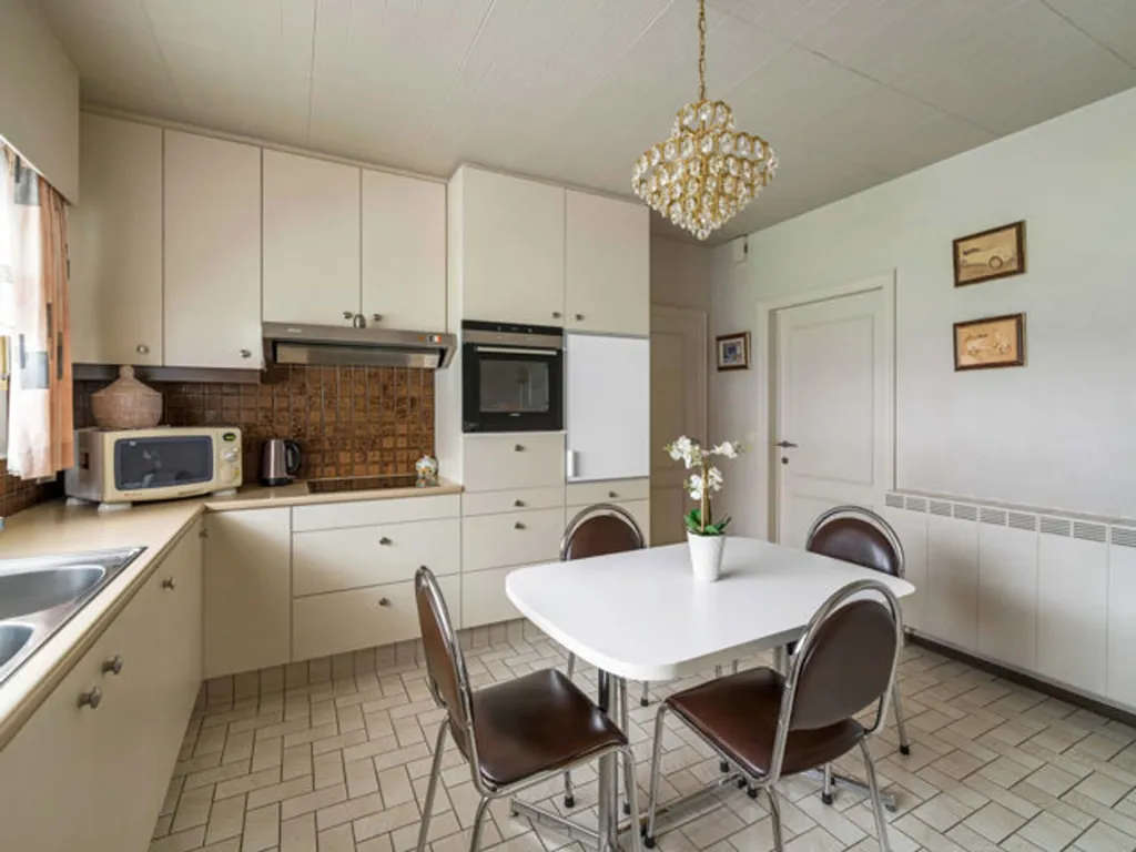 Salle à manger - Maison avec Terrasse et Garage à Dessel