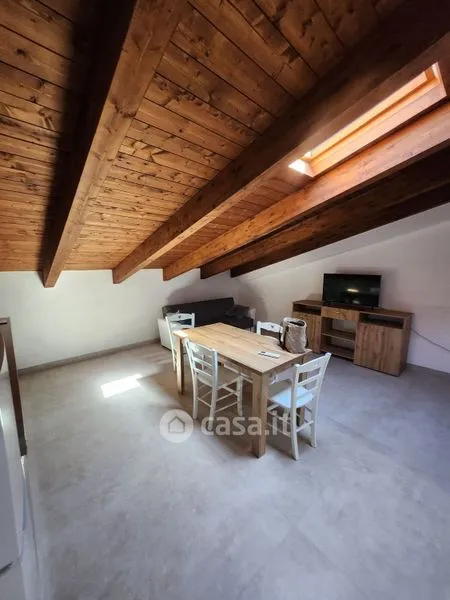 Toad - Rented Attico with Balcony in Caserta