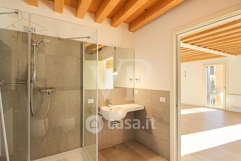Salles de bain - Apartment with Basilica View in Vicenza