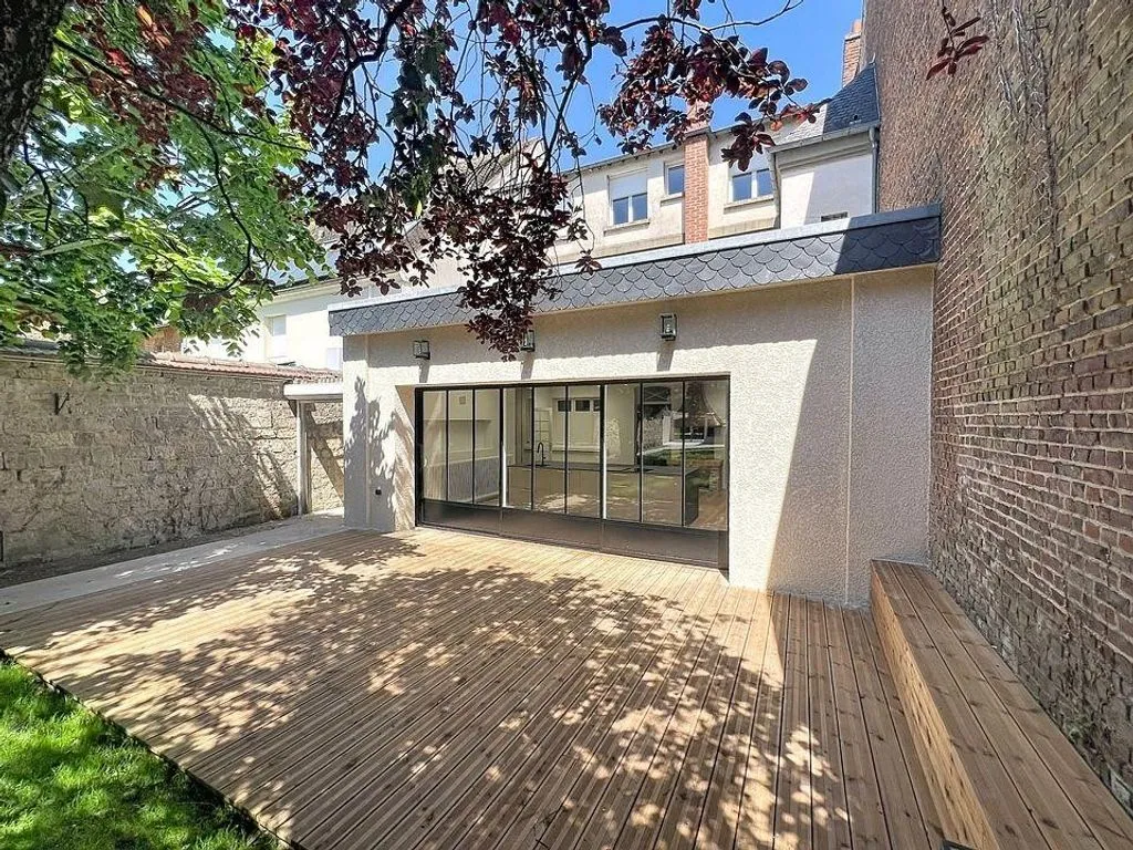 Terrass - Renaissance Bourgeois House in Compiègne