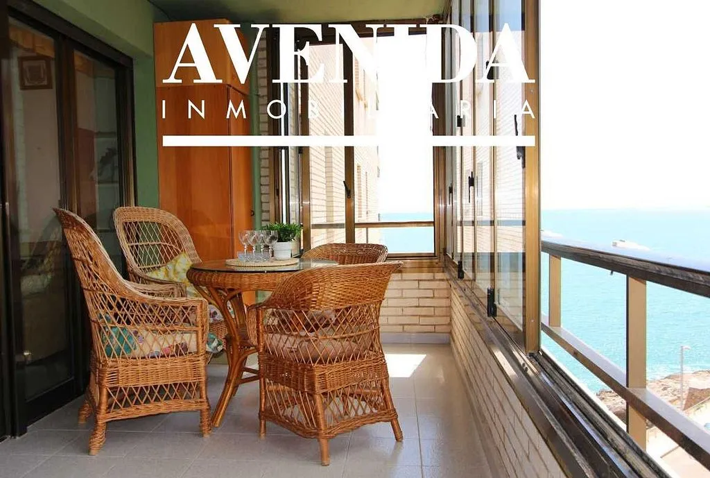 Rõdu - Sea View Apartment with Terrace in Oropesa