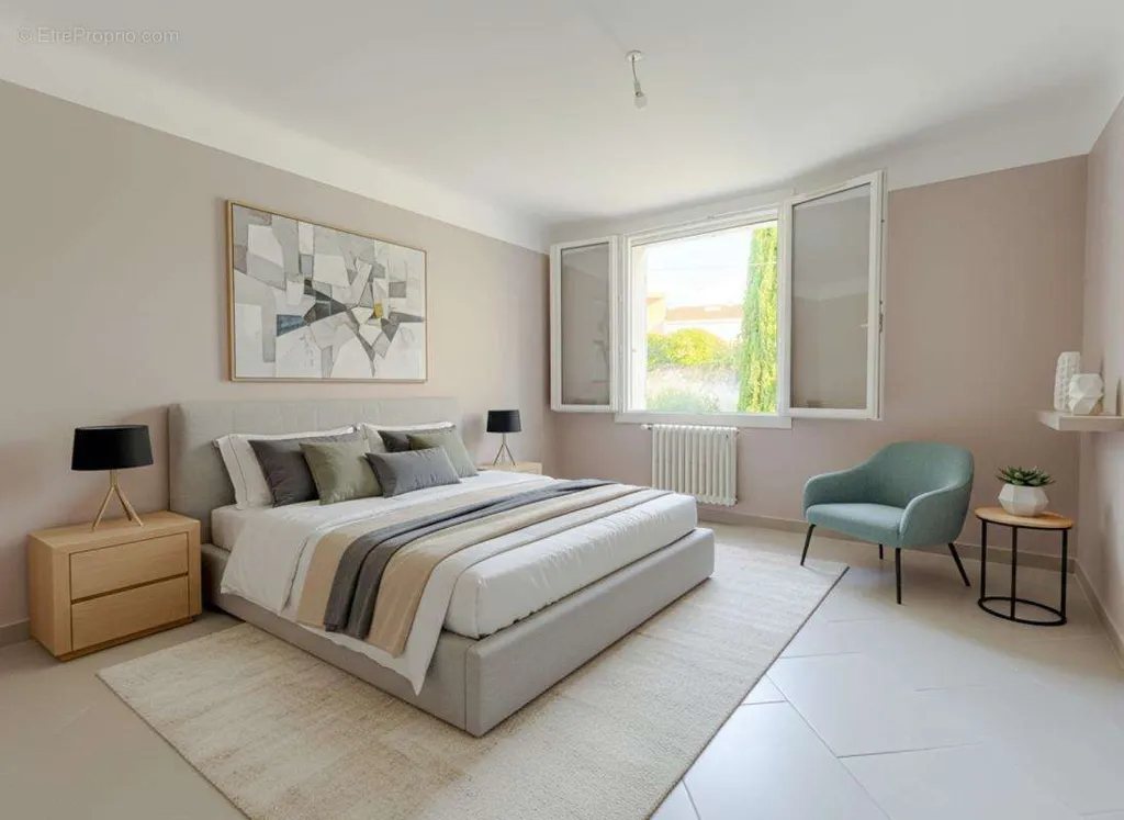 Chambres - Maison de Village Rénovée à Sainte-Tulle