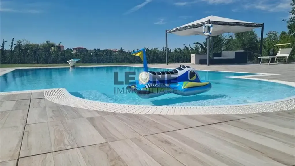 Bassein - Trifamily Villa with Private Park in Vignola