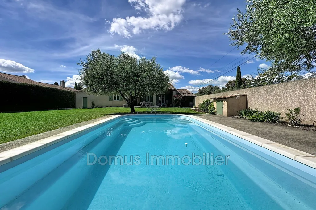 Bassein - Ground Floor Villa with Pool near Carpentras