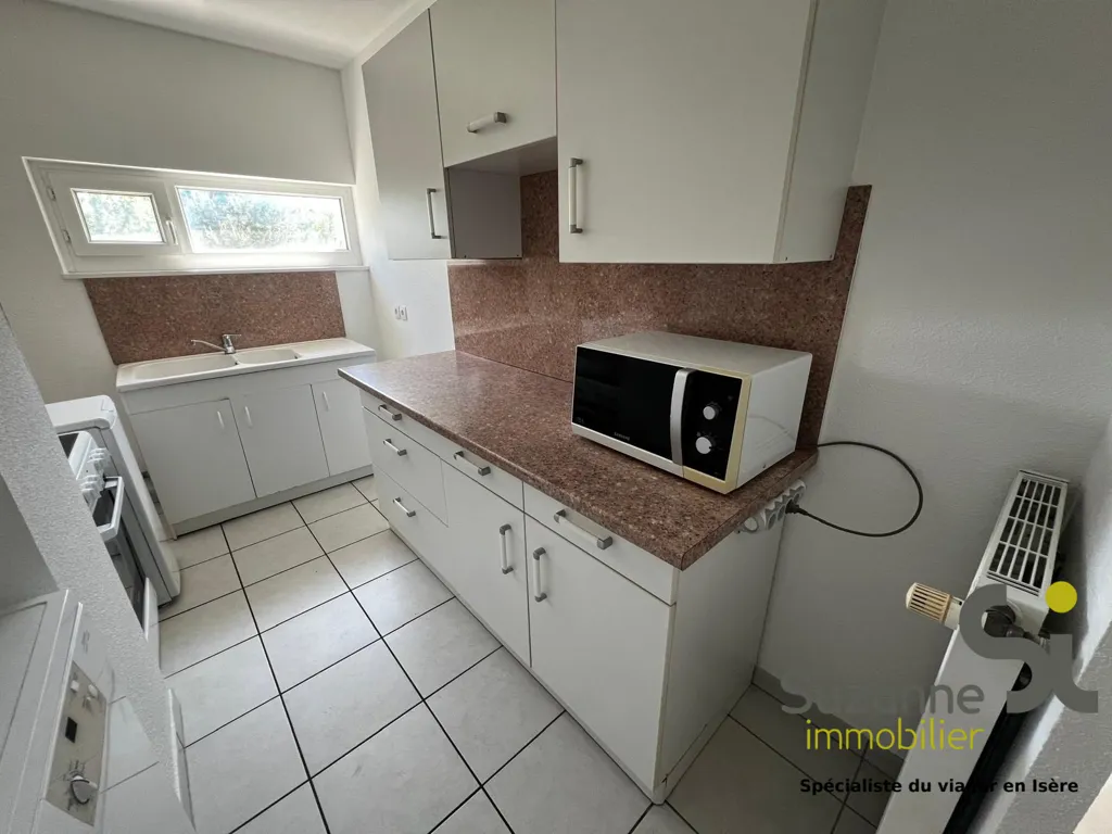 Cuisine - Appartement Meublé avec Terrasse à Grenoble