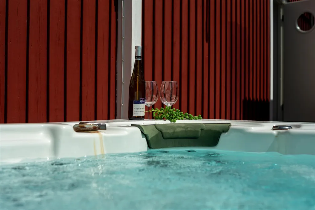 Terrasse - One-Storey Villa with Pool in Lerdala