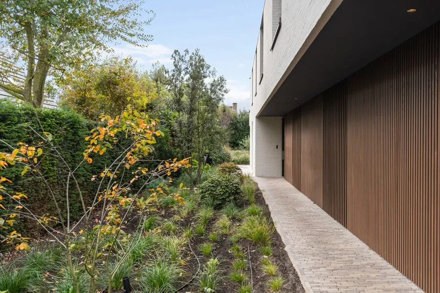 Jardin - Villa Nouvelle Construction avec Piscine à Knokke