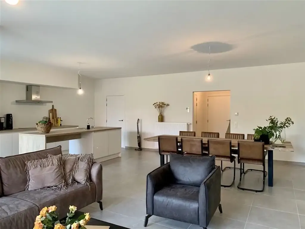 Soggiorno - Ground Floor Apartment with Garden in Waregem