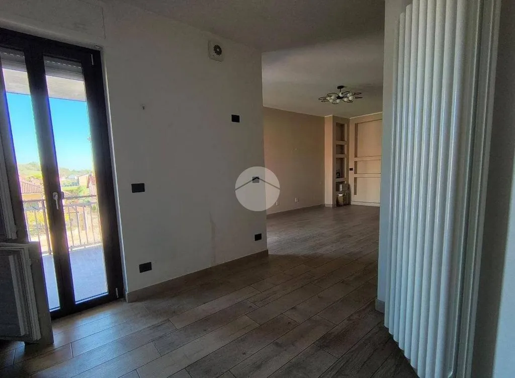 Elutuba - Rented Apartment with Balcony in Cervere