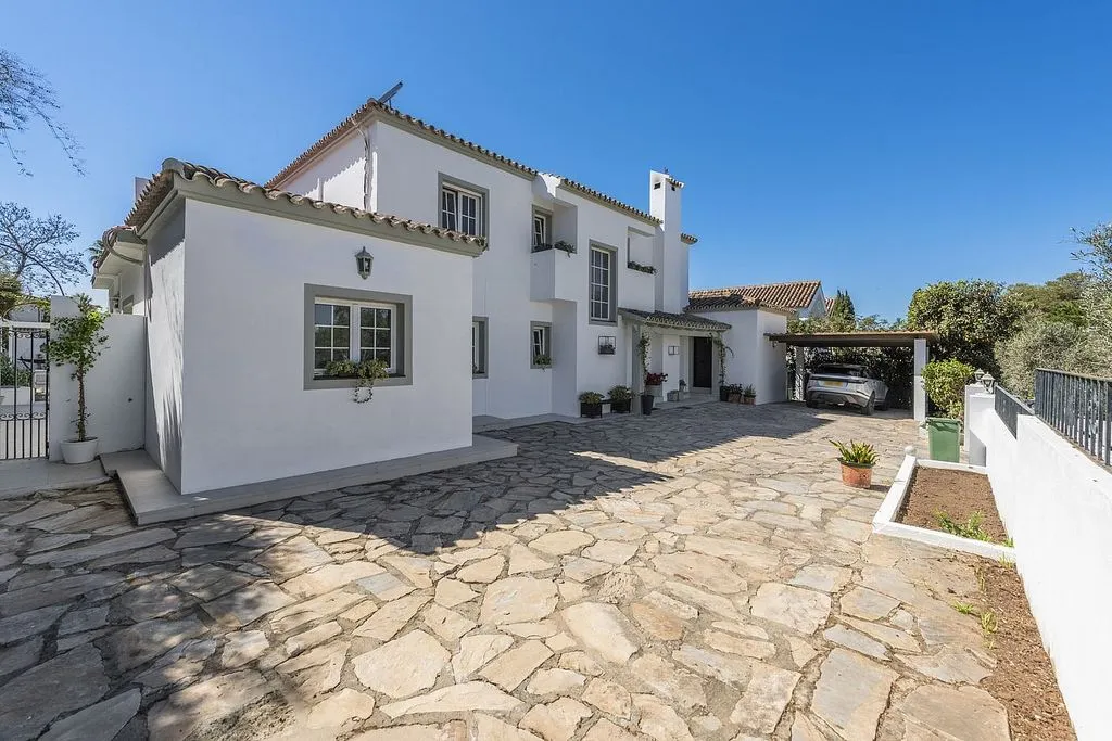 Extérieur - Chalet with Pool and Terrace in Sotogrande Costa