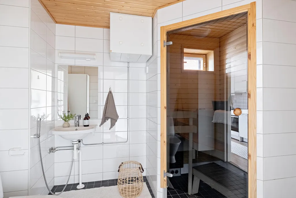 Salles de bain - Apartment with Balcony and Sauna in Kaakkuri