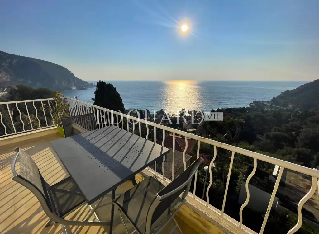 Terrazza - Luxury Penthouse with Sea View in Èze