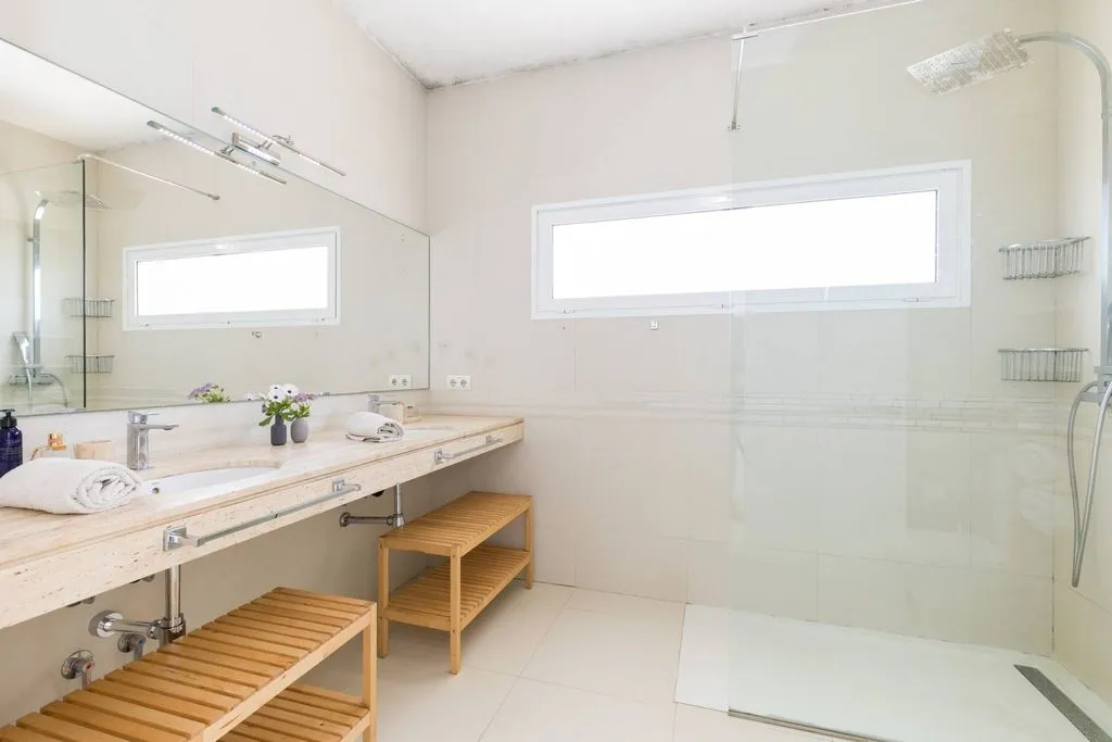 Vannitoad - Luxury Villa with Pool in Binibèquer Vell