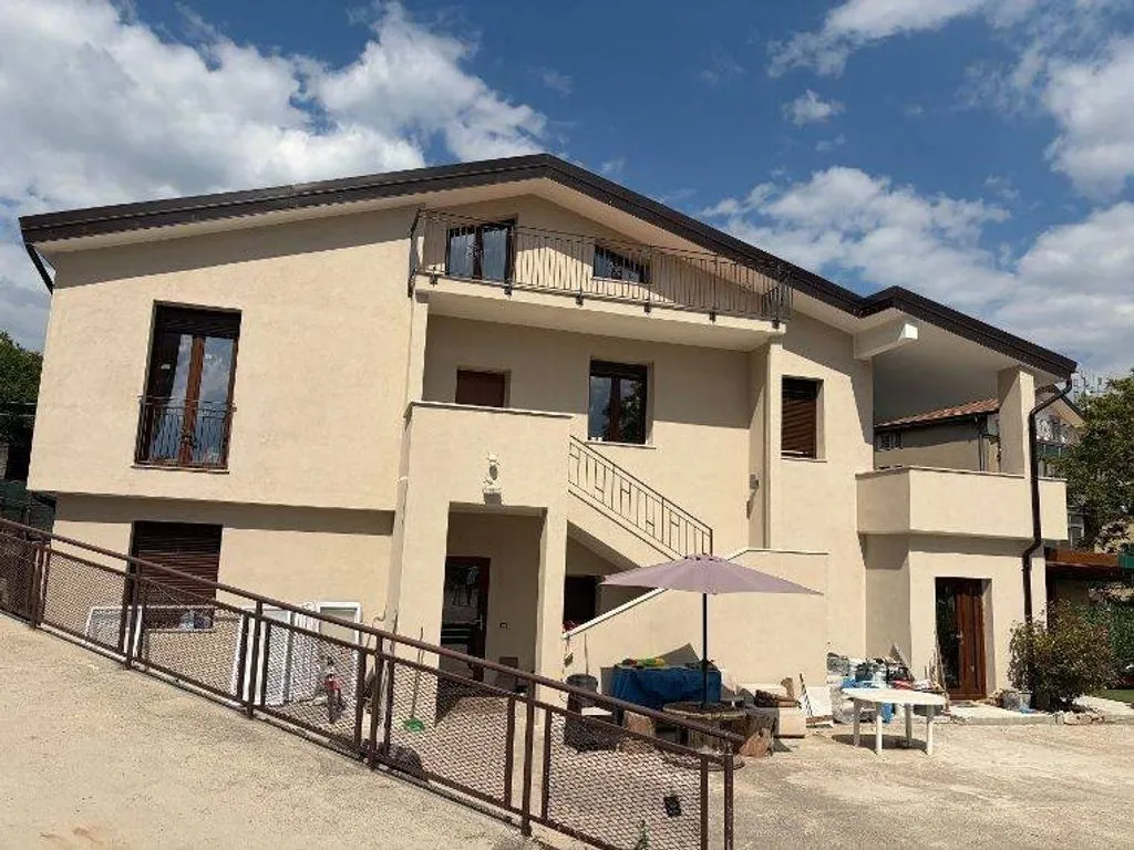 Extérieur - Luxury Villa with Private Garden in Potenza
